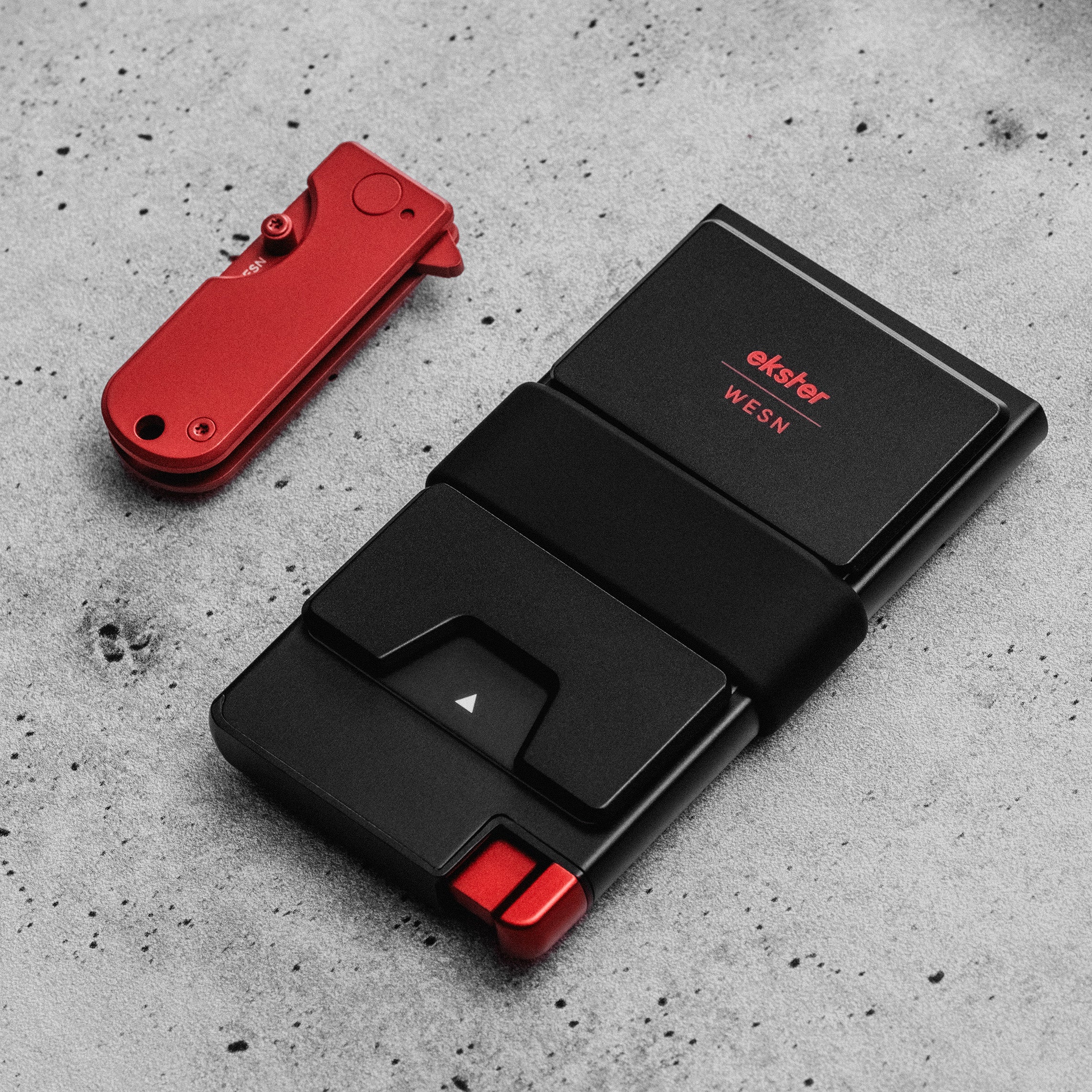 WESN x Ekster - The Card Holder Pro