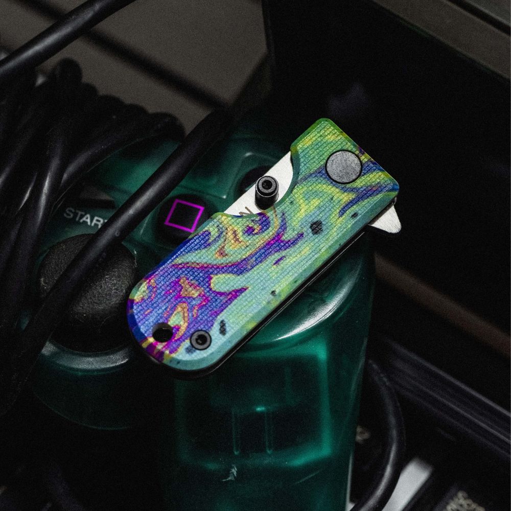 The Oil Spill Microblade