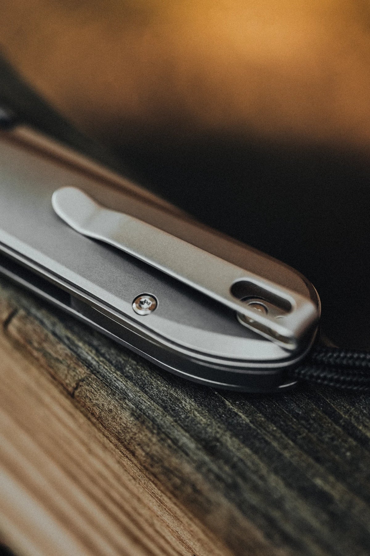 Deep carry, either side