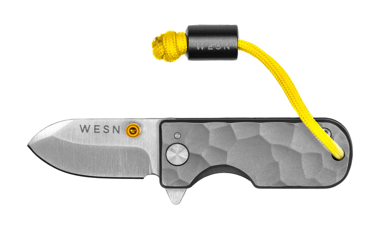 WESN Ridgeback, a tiny pocket knife